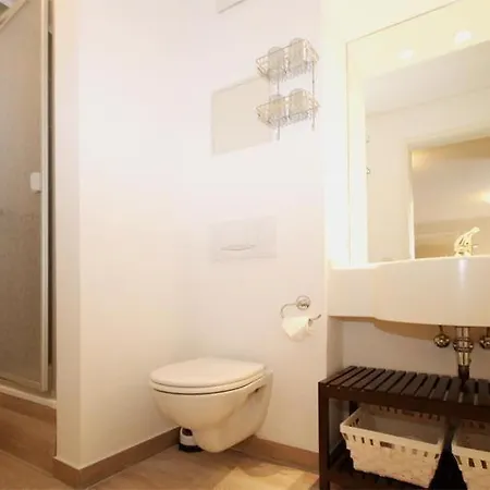 Strandstraße 32 - 27 / 579